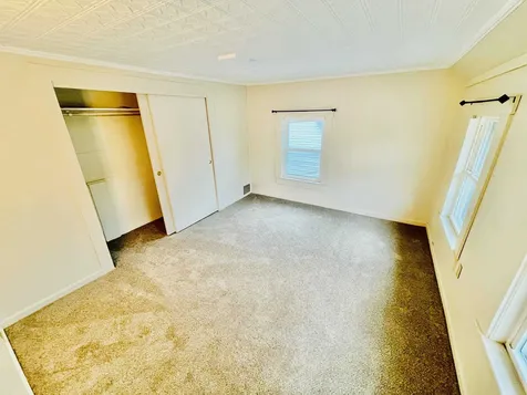 35 Elm Street Nashua NH 03060