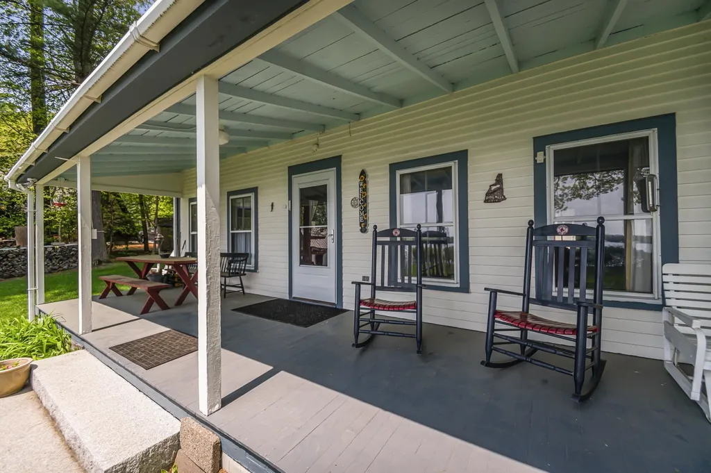7 Flint Drive Tuftonboro NH 03816