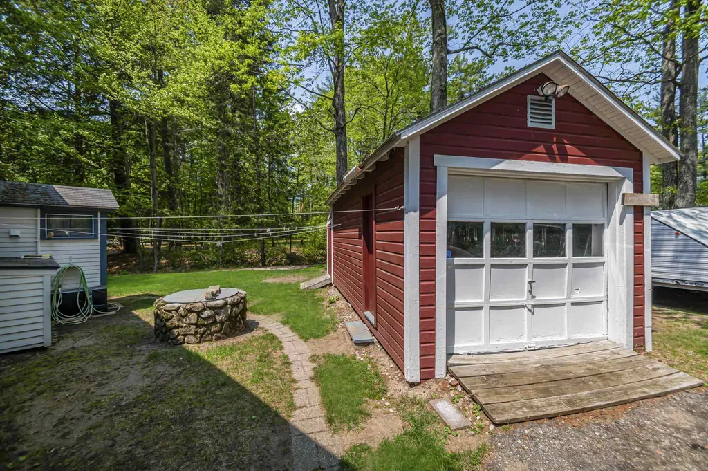7 Flint Drive Tuftonboro NH 03816