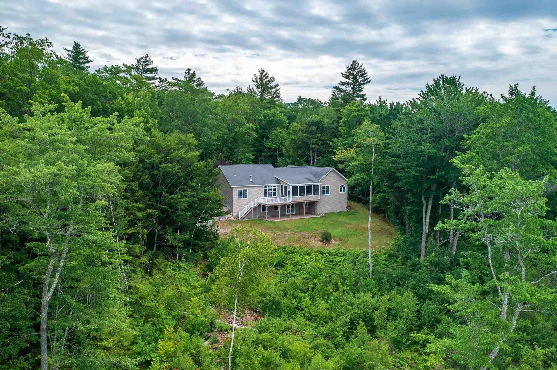 140 Skyline Drive Moultonborough NH 03254