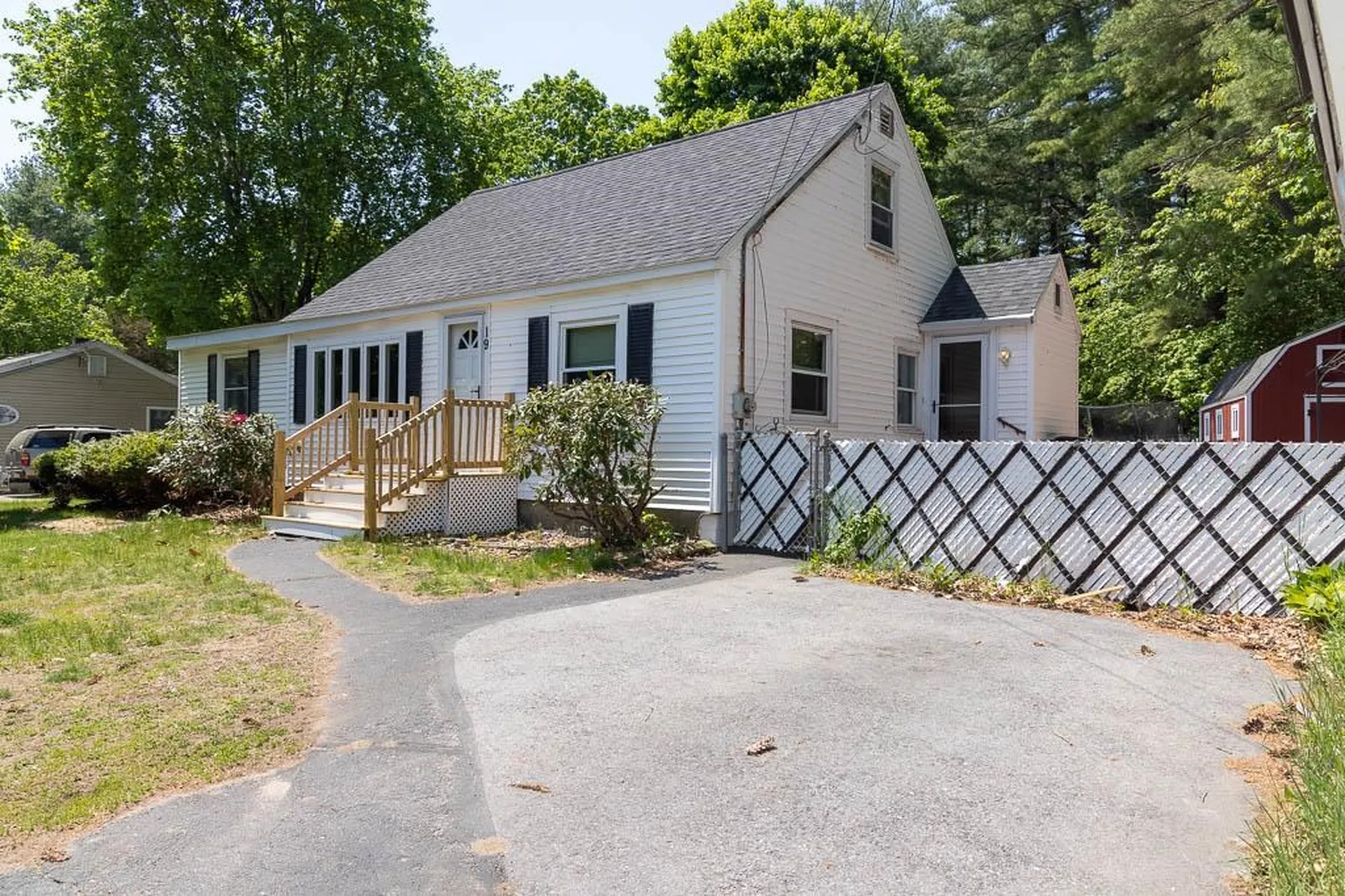 19 Atkinson Road Salem NH 03079