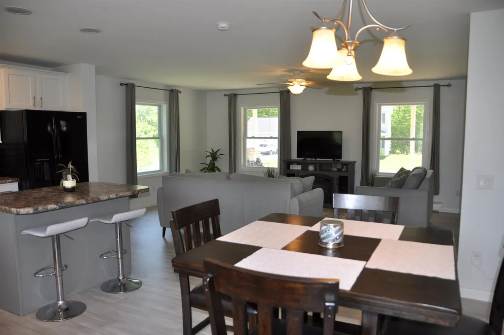 229 Daisy Lane Middlebury VT 05753