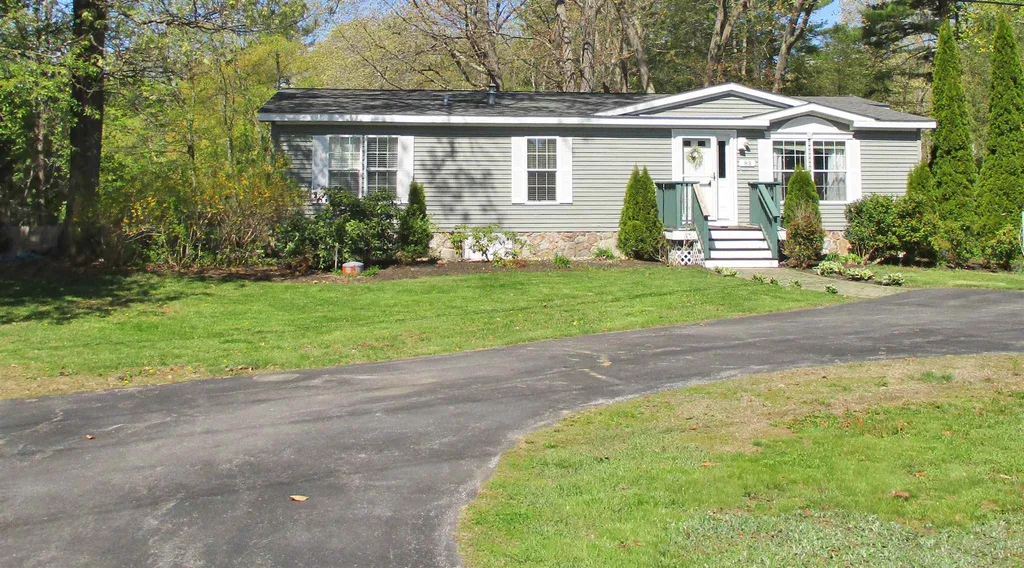 83 Haven Lane Hampton NH 03842