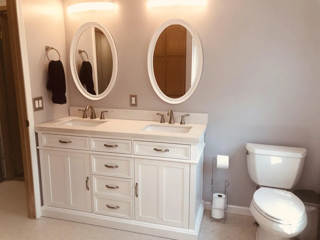 39 Campbell Street Salem NH 03079-2820