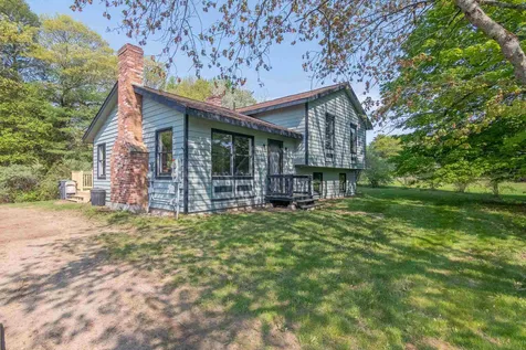 104 New Hampton Road Franklin NH 03235