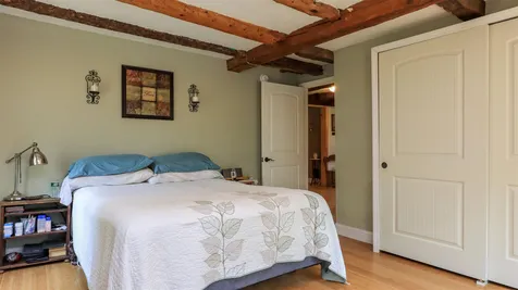 1652 Bennington Road Francestown NH 03043