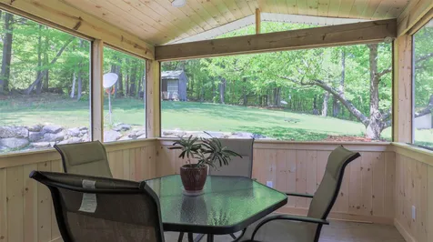 1652 Bennington Road Francestown NH 03043