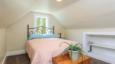 1652 Bennington Road Francestown NH 03043
