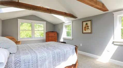 1652 Bennington Road Francestown NH 03043