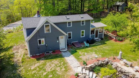 1652 Bennington Road Francestown NH 03043