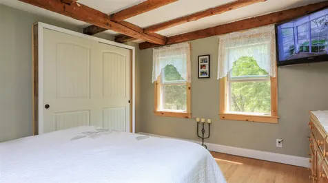 1652 Bennington Road Francestown NH 03043