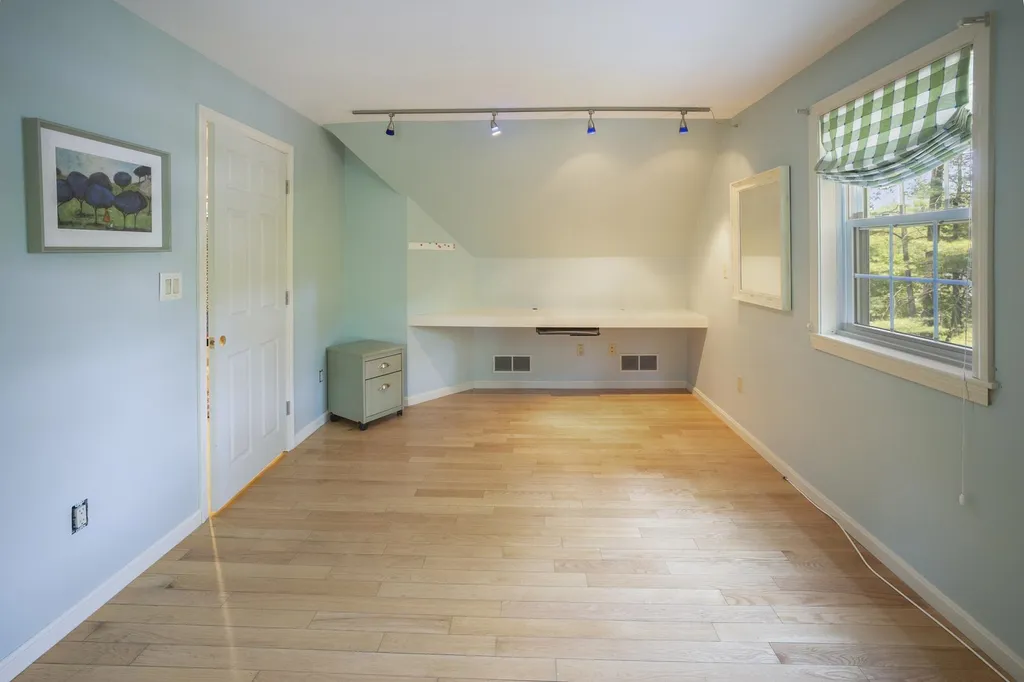 9 Dwinell Drive Concord NH 03301