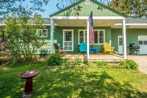 6 Wolcott Street Lancaster NH 03584