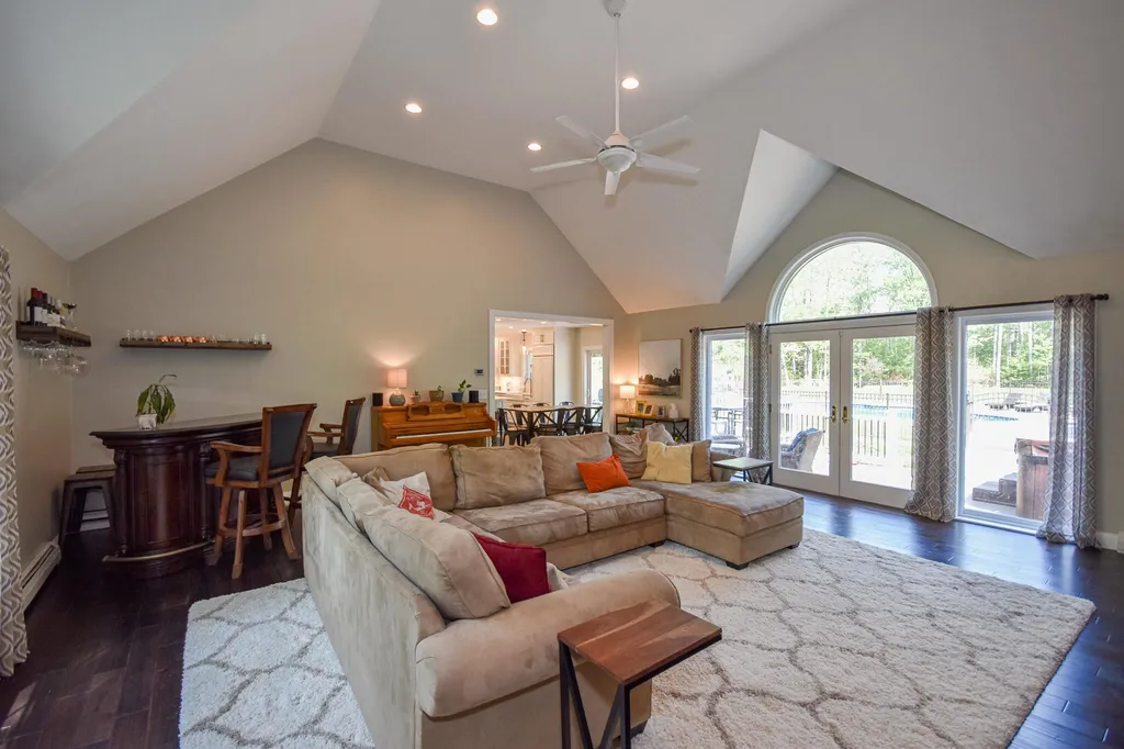 265 Tolend Road Dover NH 03820