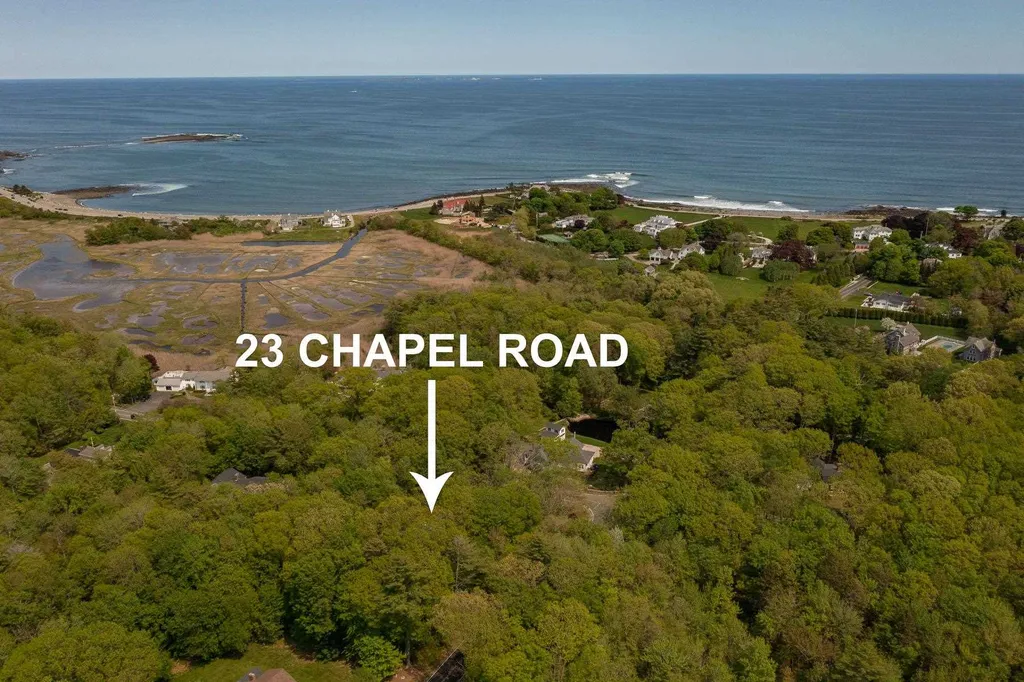 23 Chapel Road North Hampton NH 03862