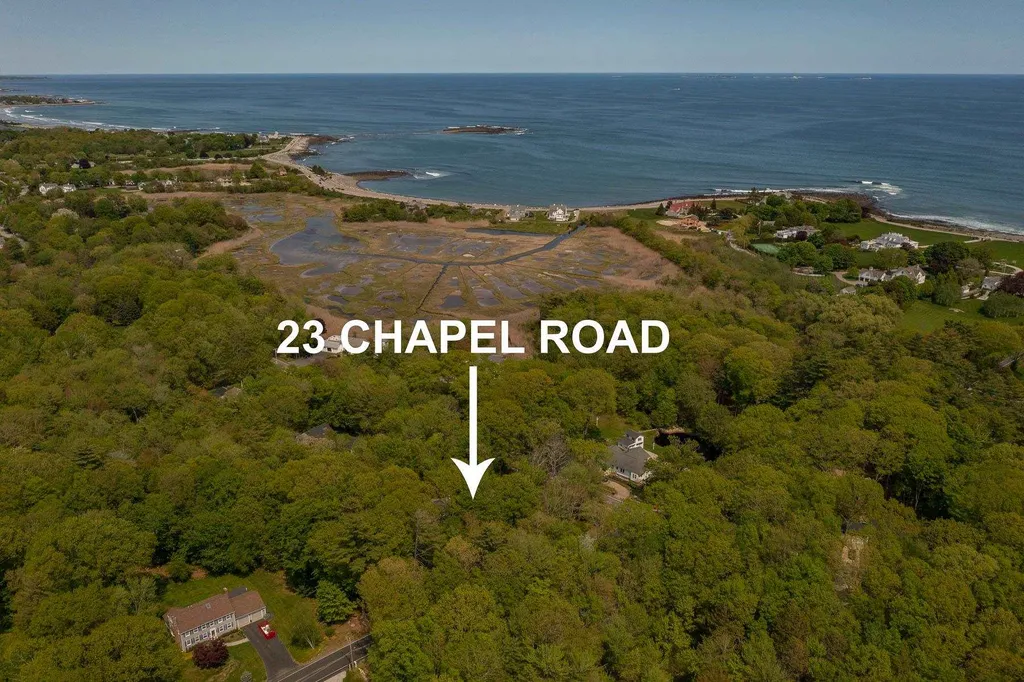 23 Chapel Road North Hampton NH 03862