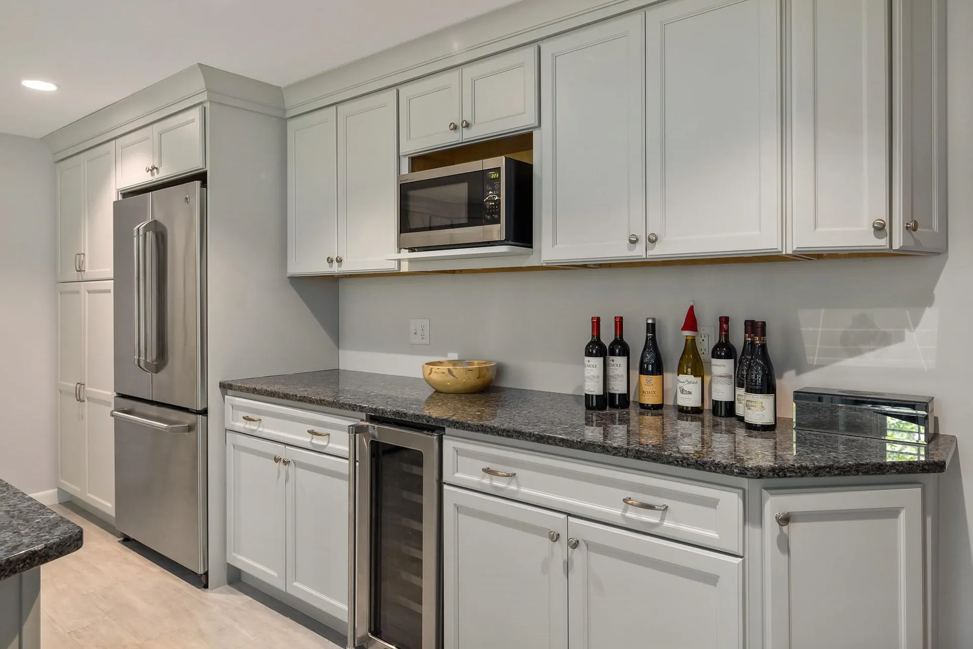 23 Chapel Road North Hampton NH 03862