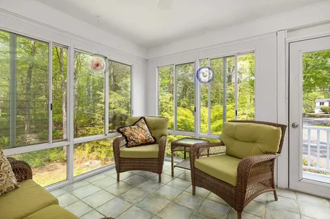 23 Chapel Road North Hampton NH 03862