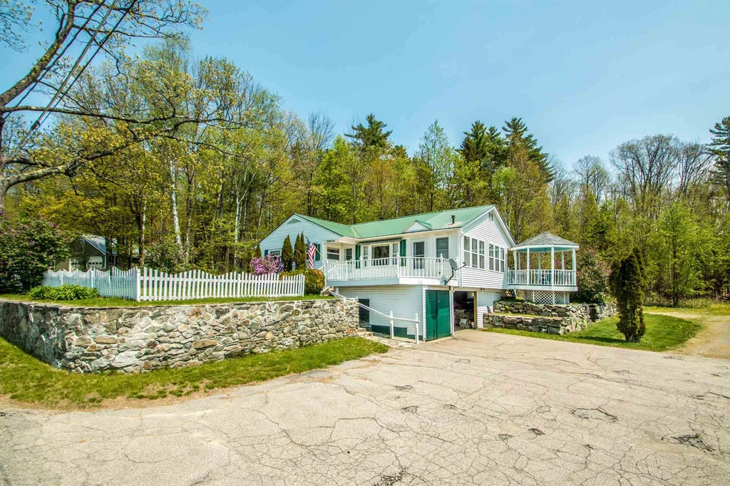 33 Fletcher Street Lancaster NH 03584