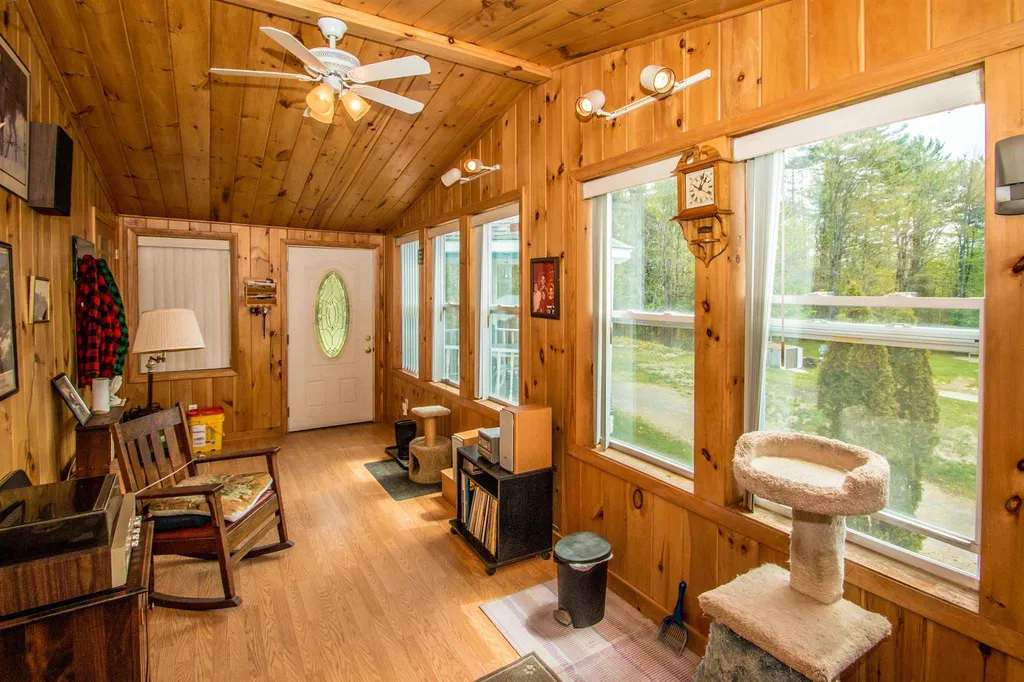 33 Fletcher Street Lancaster NH 03584