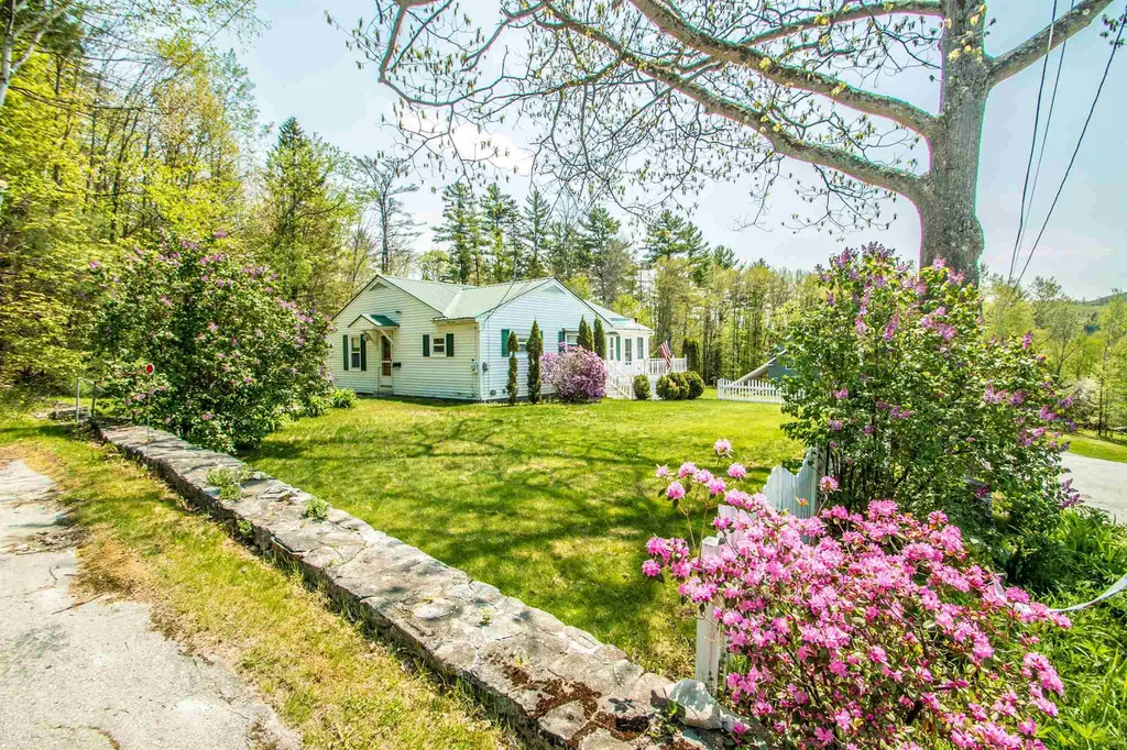 33 Fletcher Street Lancaster NH 03584