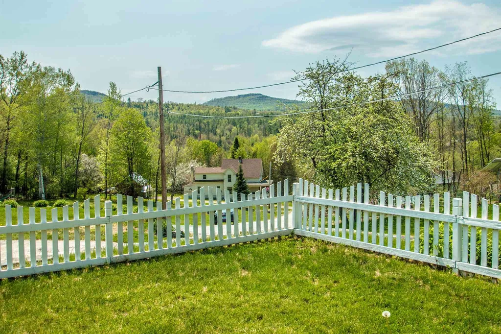 33 Fletcher Street Lancaster NH 03584