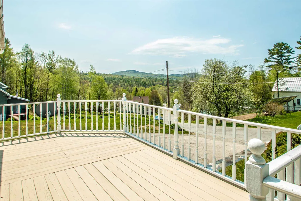 33 Fletcher Street Lancaster NH 03584