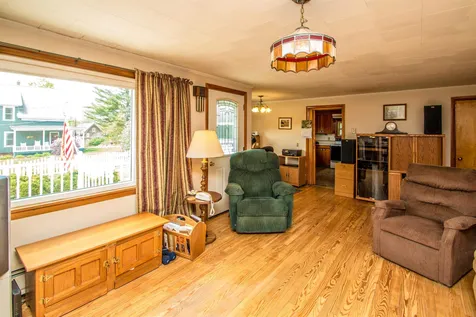 33 Fletcher Street Lancaster NH 03584