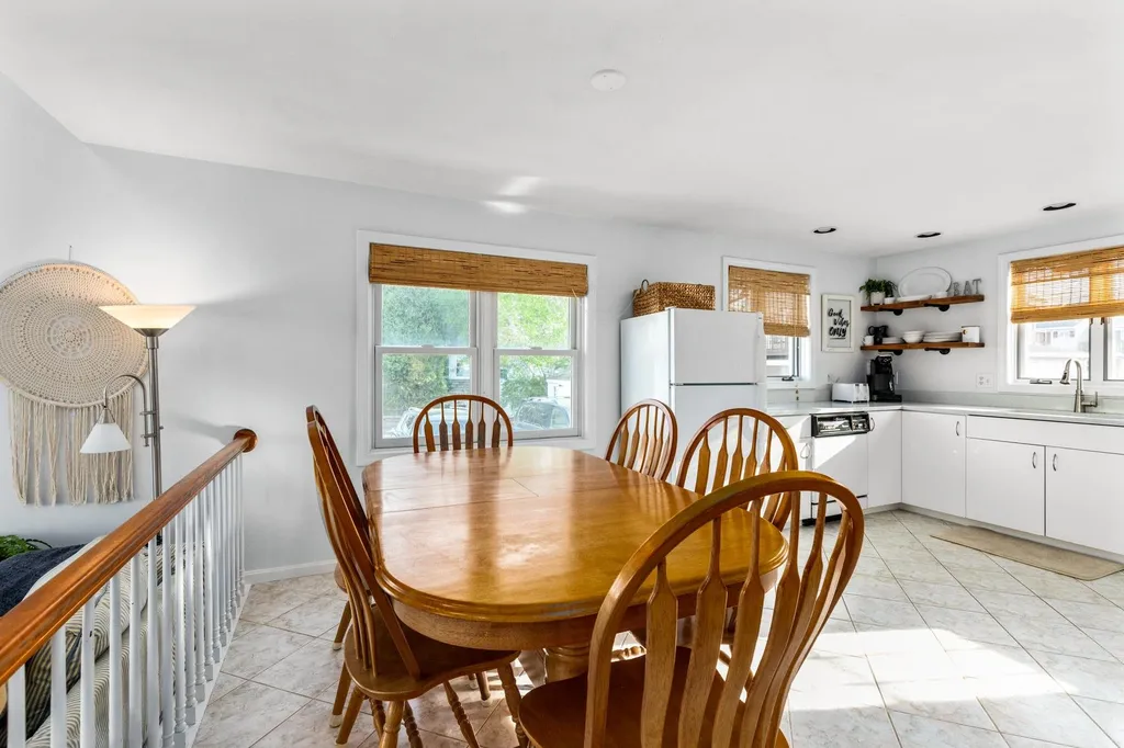 8 Fuller Acres Street Hampton NH 03842