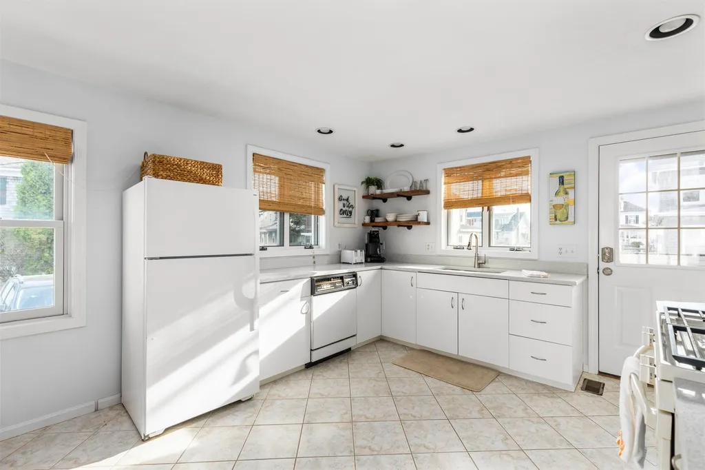 8 Fuller Acres Street Hampton NH 03842