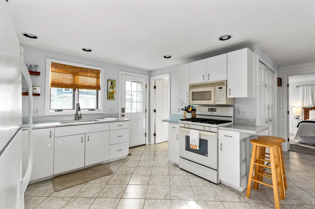 8 Fuller Acres Street Hampton NH 03842