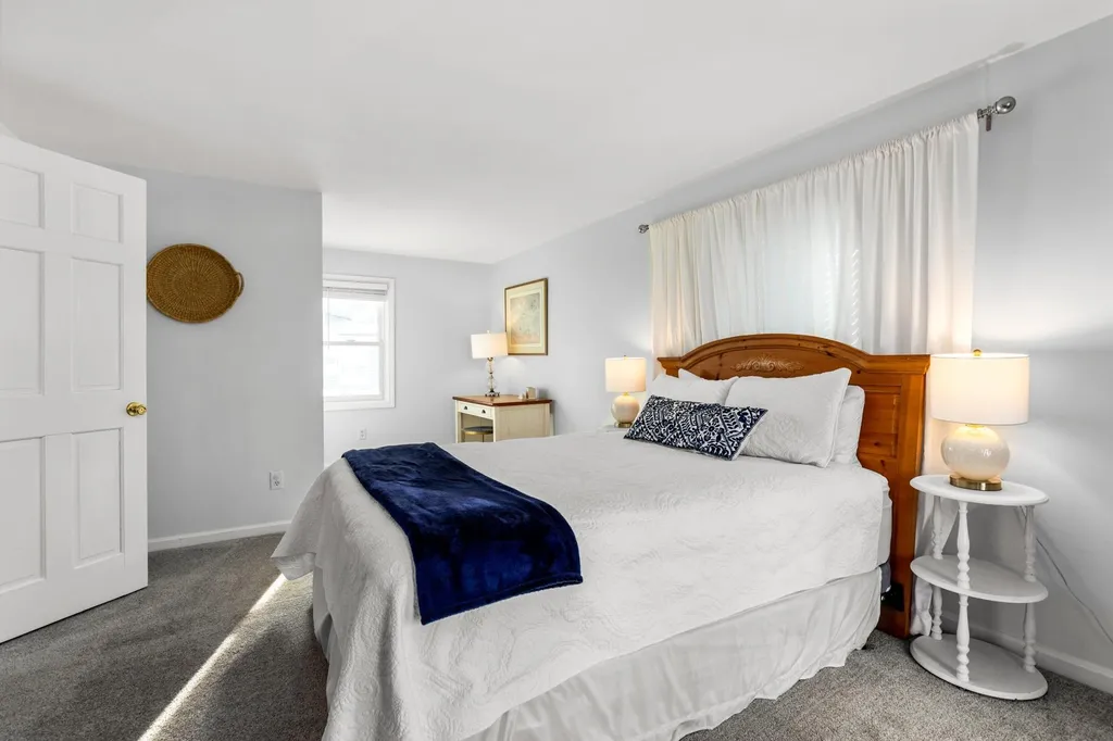 8 Fuller Acres Street Hampton NH 03842
