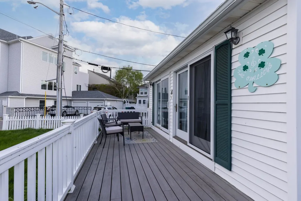 8 Fuller Acres Street Hampton NH 03842