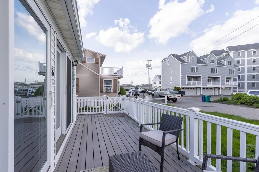 8 Fuller Acres Street Hampton NH 03842