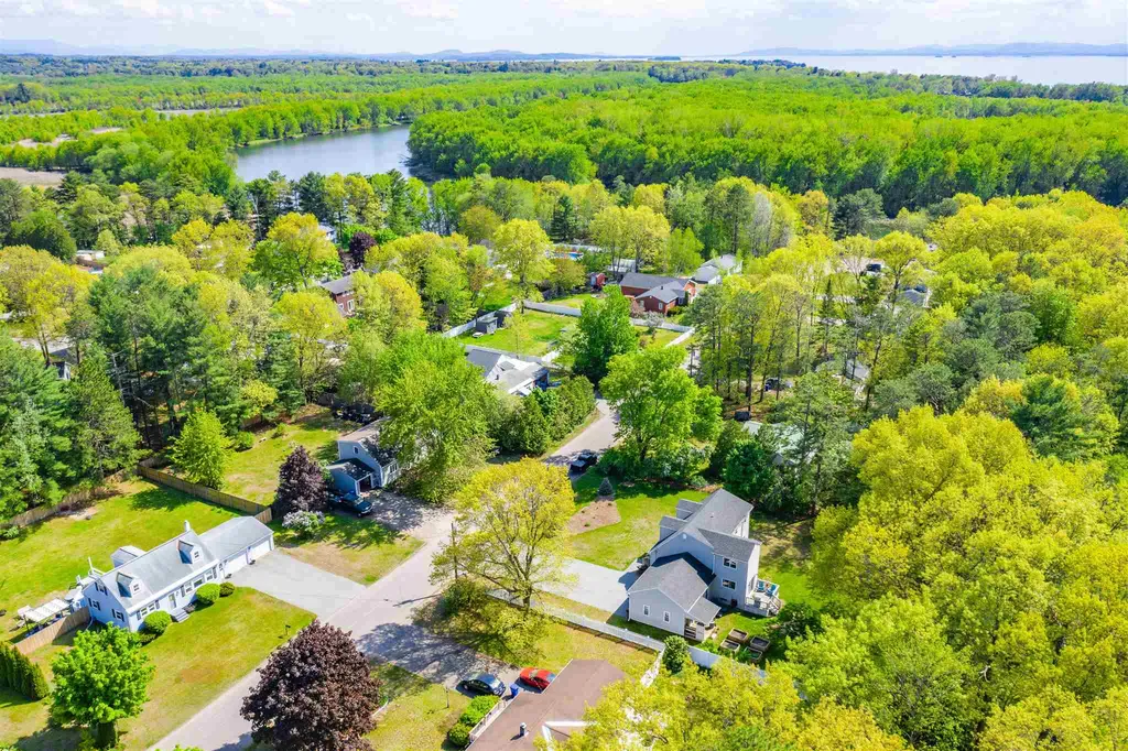 160 Greenwood Drive Colchester VT 05446