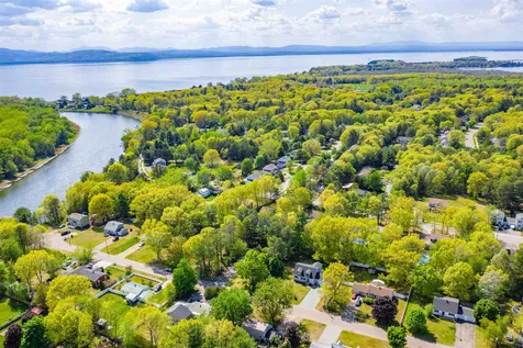 160 Greenwood Drive Colchester VT 05446