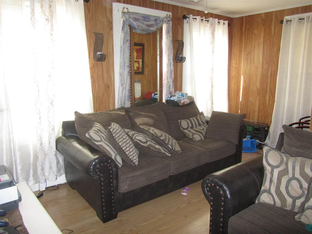 23-25 Salem Street Nashua NH 03064