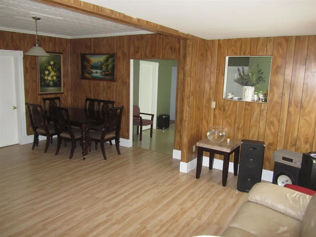 23-25 Salem Street Nashua NH 03064