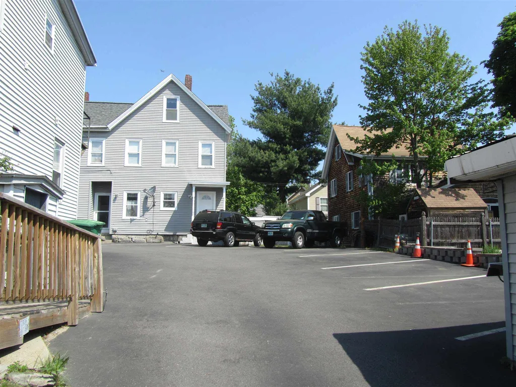23-25 Salem Street Nashua NH 03064