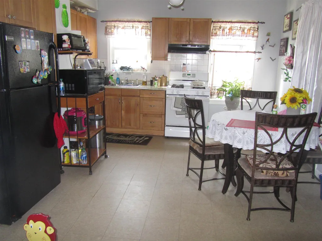 23-25 Salem Street Nashua NH 03064