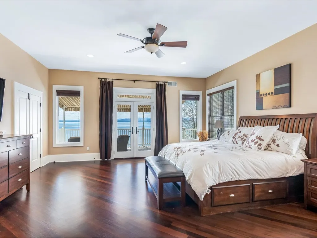 11 Driftwood Lane Burlington VT 05408