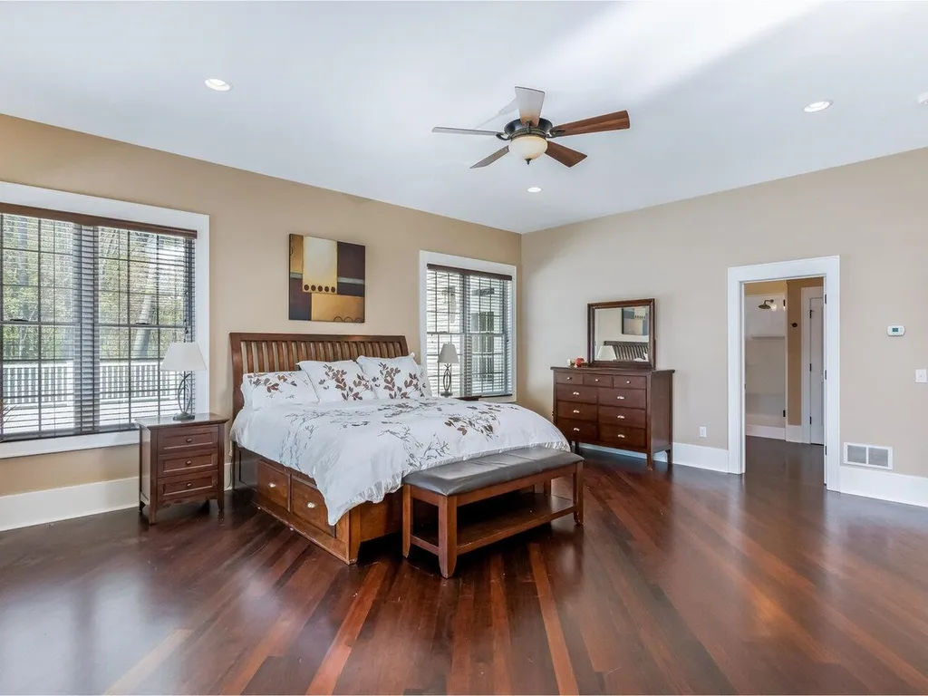 11 Driftwood Lane Burlington VT 05408