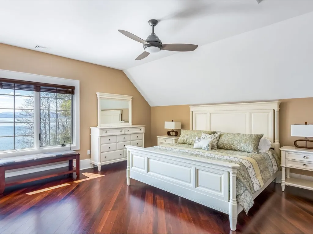 11 Driftwood Lane Burlington VT 05408