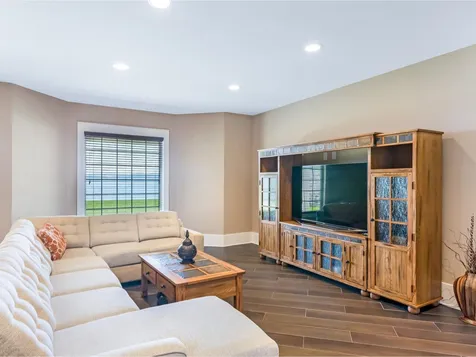 11 Driftwood Lane Burlington VT 05408