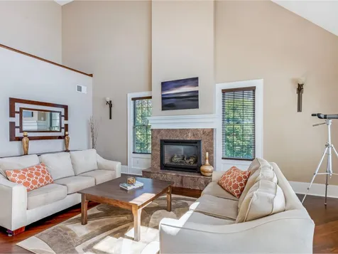 11 Driftwood Lane Burlington VT 05408