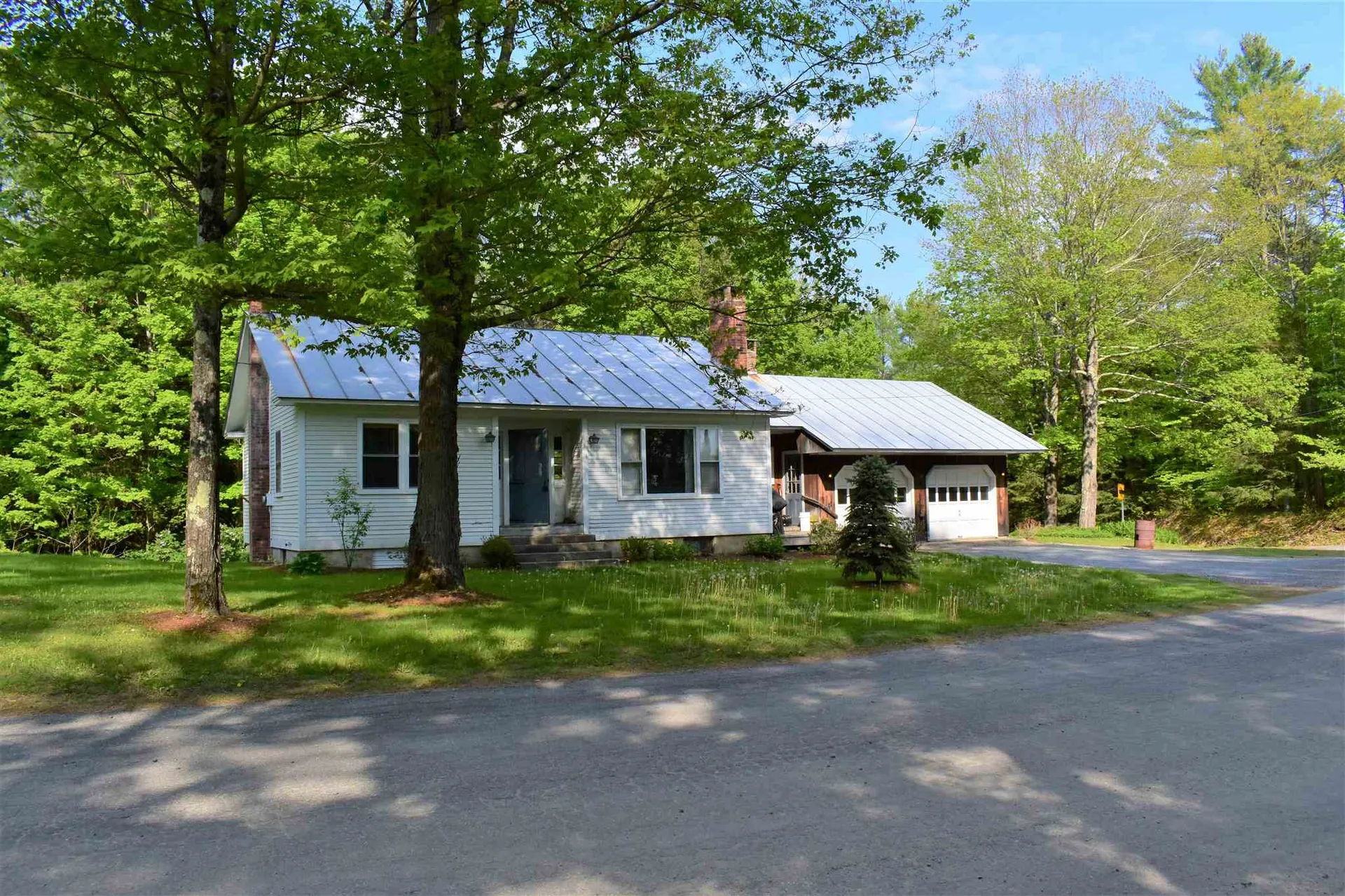 14 Turnpike Road Thetford VT 05043