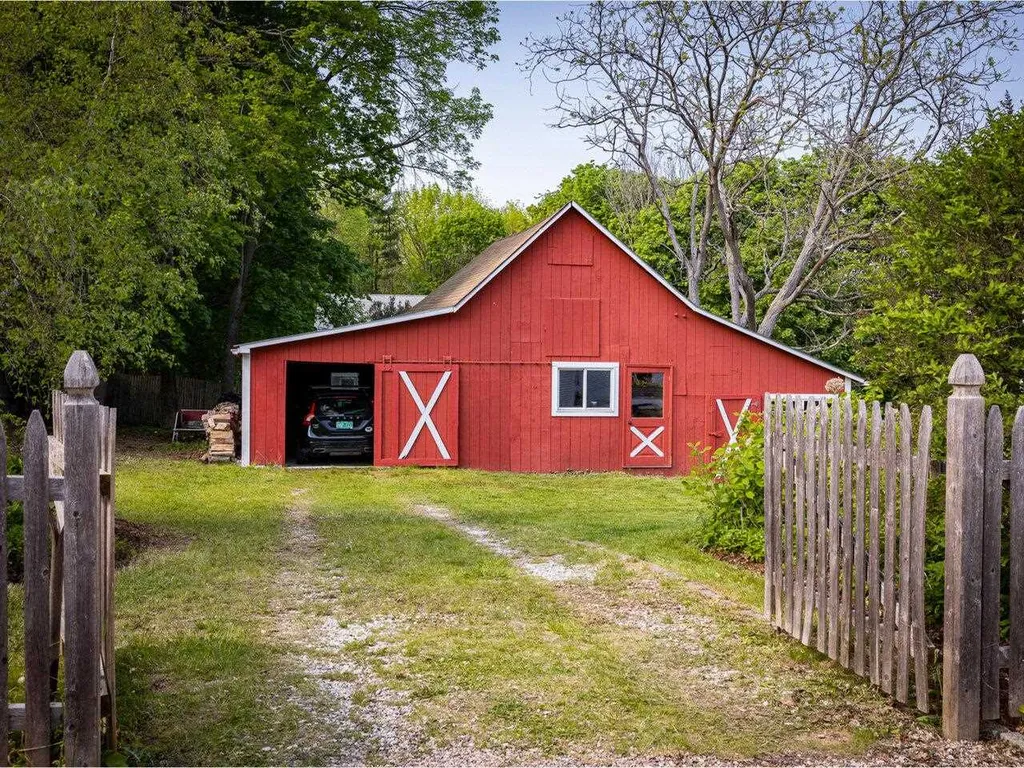 275 Marsett Road Shelburne VT 05482