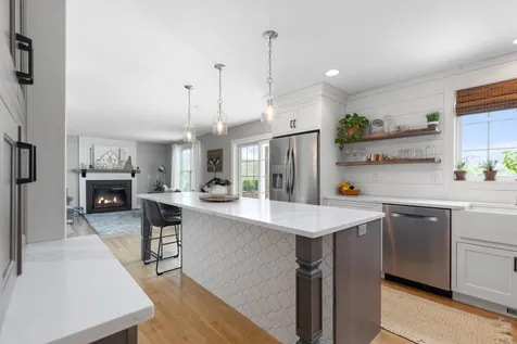 5 Washington Drive Brentwood NH 03833