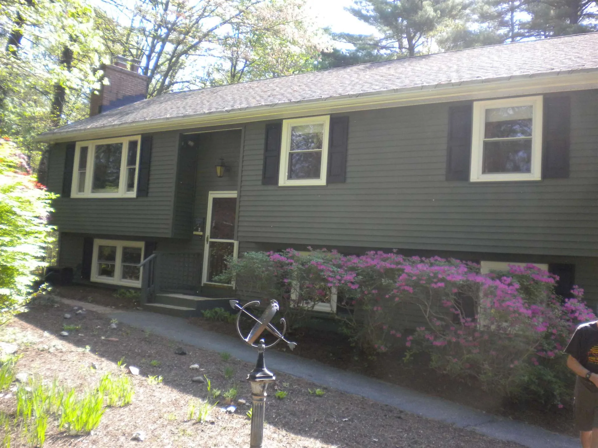9 Mallard Court Litchfield NH 03052-2439