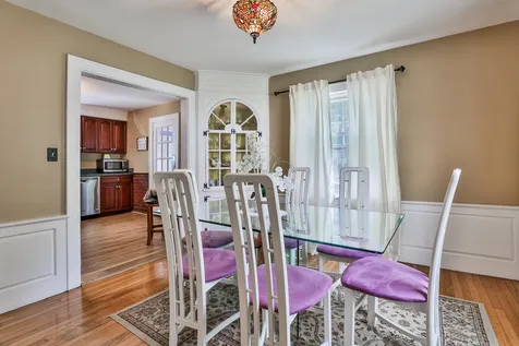 11 Towle Avenue Hampton NH 03842